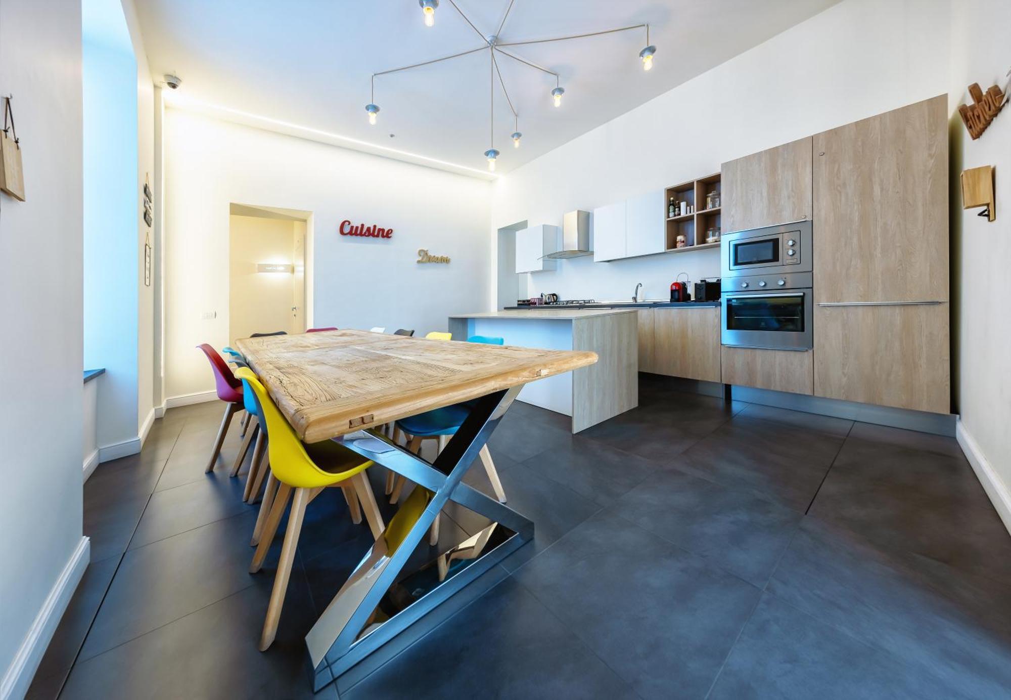 Napoli Squares Suites Exterior photo
